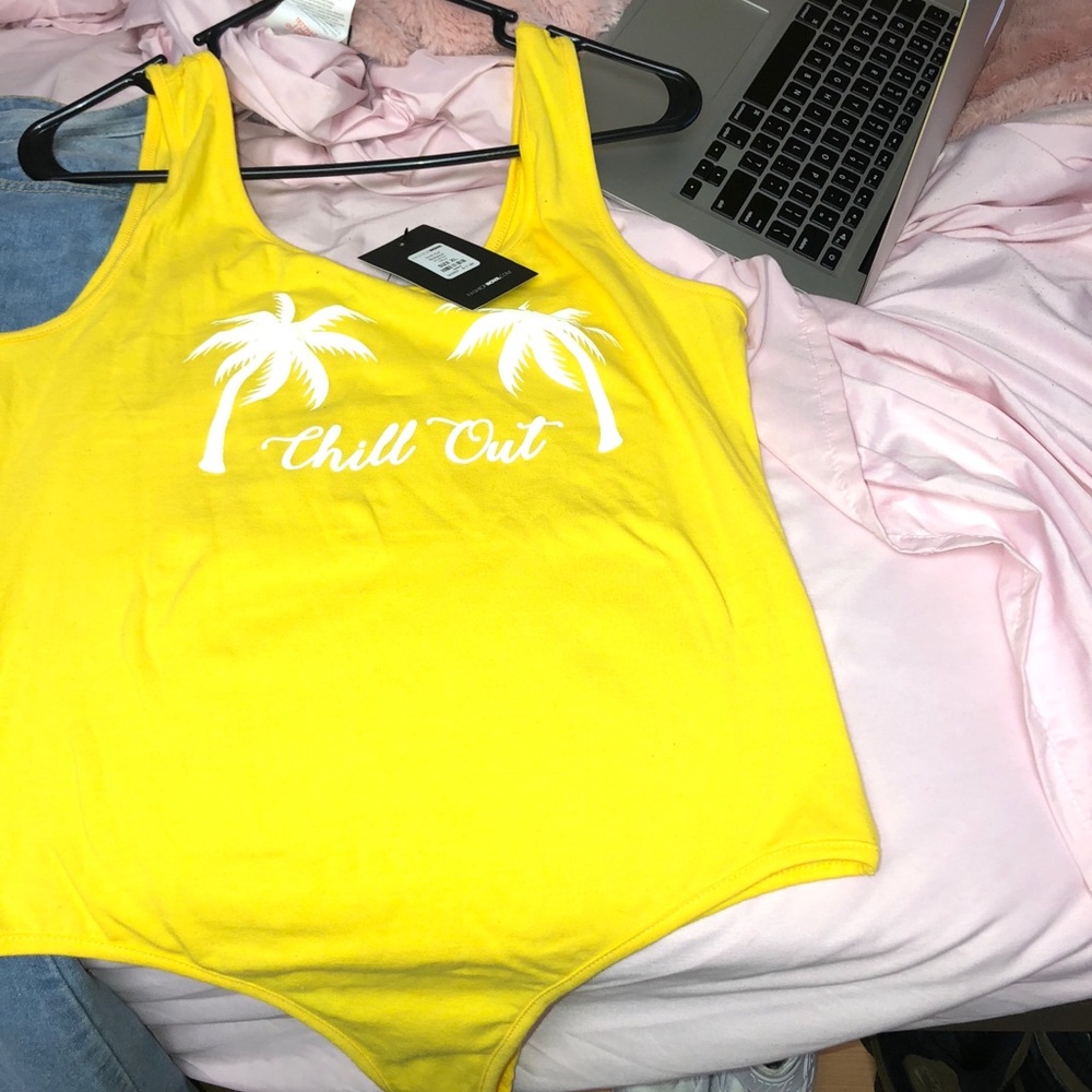 FASHION NOVA BODY SUIT